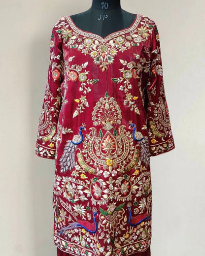 Maroon Organza Kurta Set With Intricate Zari Embroidery